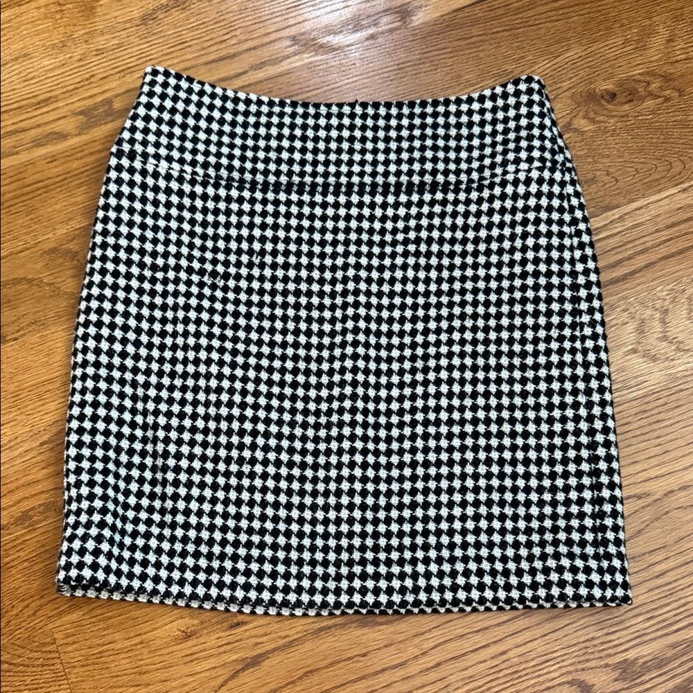 Talbots Houndstooth Wool Blend Skirt Black White Lined Petite 4P